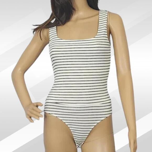 2/$30 Lulus Black and White Bodysuit Size S | Sleek Modern One-Piece - Picture 1 of 6